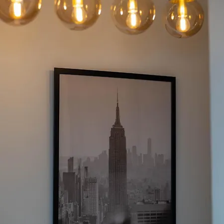 Апартаменты Adam